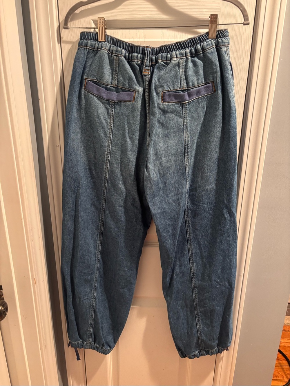 Anthropologie Pilcro Light Blue Distressed Boyfriend Jogger Tie at Ankle Jeans - Picture 10 of 16